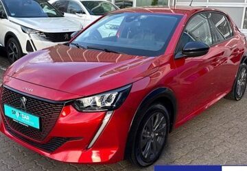 Peugeot 208 26.741 km 16.990 &euro; Hamburg 22529