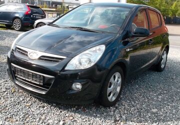 Hyundai i20 132.000 km 6.190 &euro; Hamburg 22045
