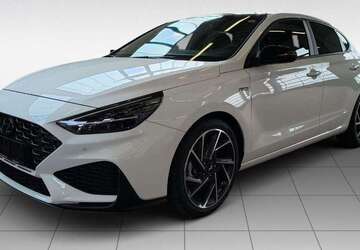 Hyundai i30 8.271 km 26.480 &euro; Jork/Königreich 21635