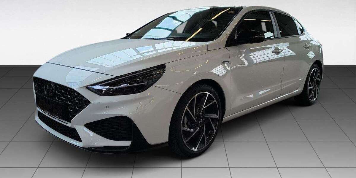 Hyundai i30 8.271 km 26.480 &euro; Jork/Königreich 21635