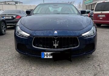 Maserati Ghibli 118.000 km 22.000 &euro; Hamburg 22111