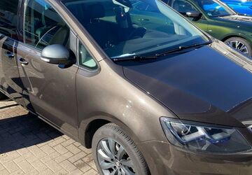 Seat Alhambra 99.000 km 14.900 &euro; Hamburg 22085