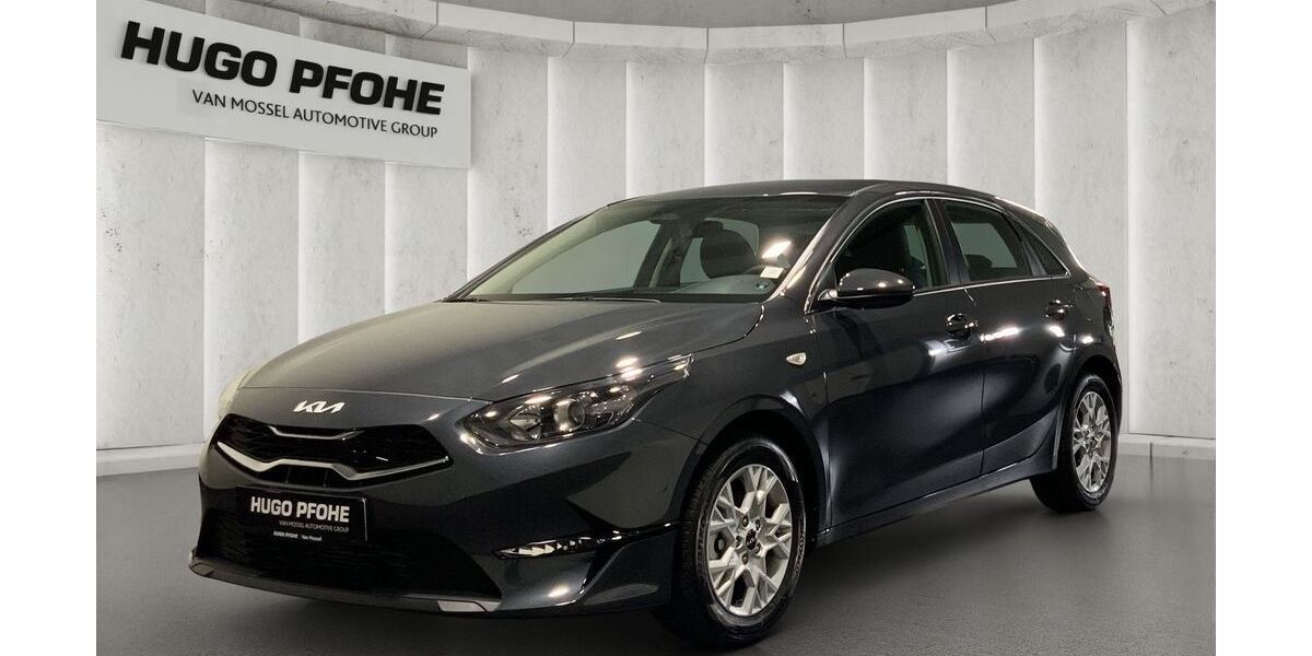 Kia ceed / Ceed 2.500 km 23.990 &euro; Hamburg 22335
