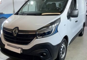 Renault Trafic 48.692 km 22.990 &euro; Geesthacht bei Hamburg 21502