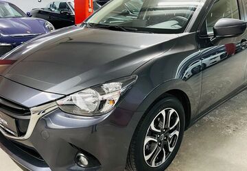 Mazda 2 110.012 km 10.500 &euro; Hamburg 20537