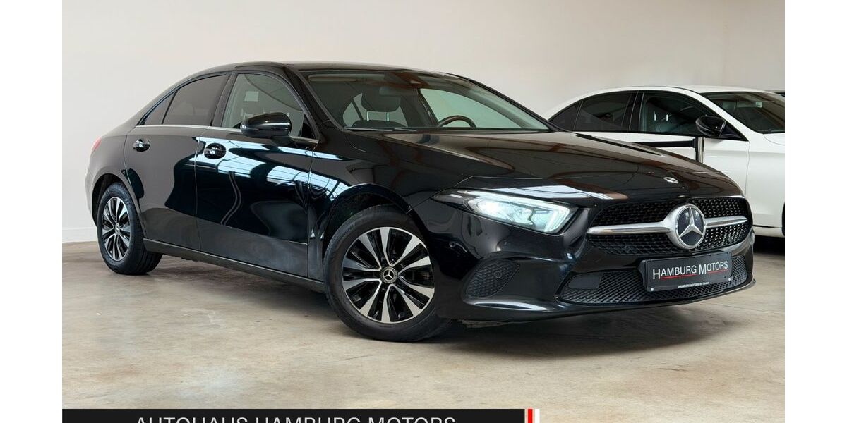 Mercedes-Benz A 180 143.000 km 21.790 &euro; Hamburg 21037