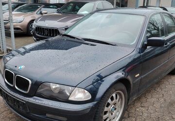 BMW 320 369.000 km 1.490 &euro; Buxtehude 21614