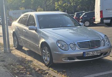Mercedes-Benz E 220 224.700 km 5.100 &euro; Hamburg 21109