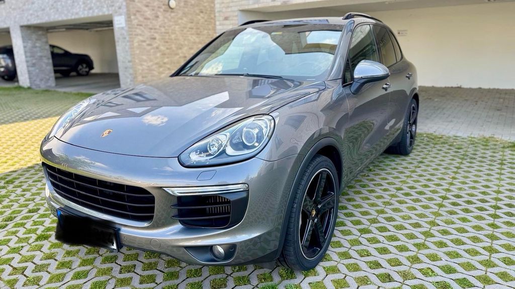 Porsche Cayenne 144.000 km 38.000 &euro; Hamburg 21149