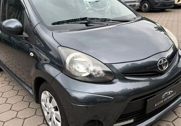 Toyota Aygo (X) 103.000 km 4.800 &euro; Hamburg 20097