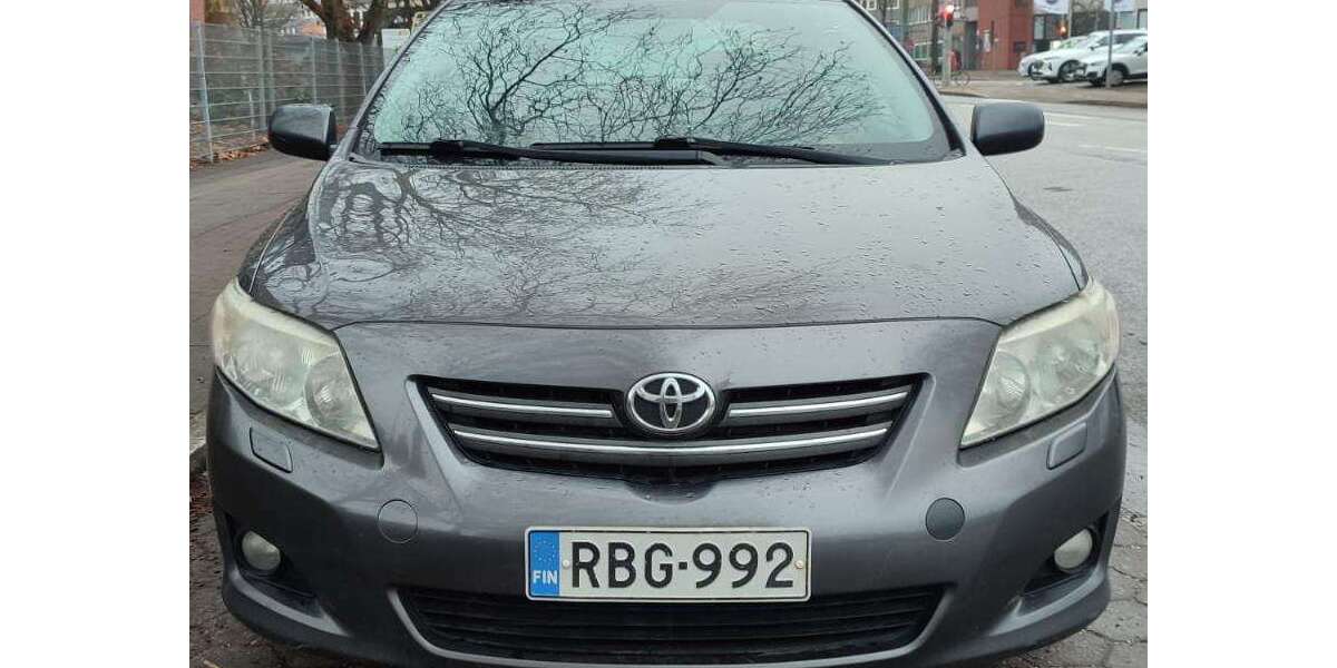 Toyota Corolla 346.211 km 3.700 &euro; Hamburg 20537