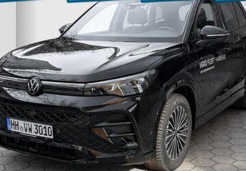 VW Tiguan 18.000 km 54.990 &euro; Glinde 21509