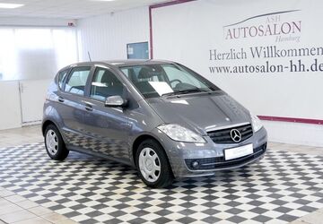 Mercedes-Benz A 180 49.577 km 11.499 &euro; Hamburg 22399