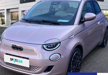 Fiat 500e 10.698 km 24.890 &euro; Hamburg 22529