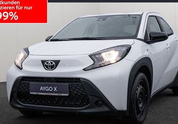 Toyota Aygo (X) 4.500 km 15.990 &euro; Hamburg 22529