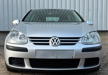 VW Golf 94.208 km 3.999 &euro; Hamburg 20539