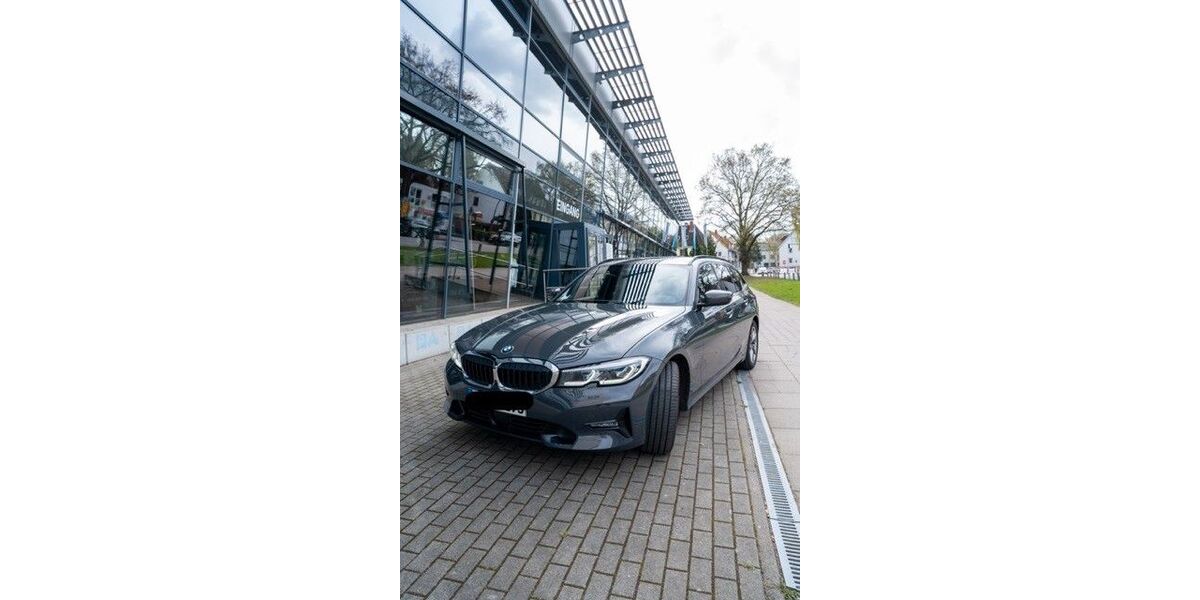BMW 320 133.300 km 26.500 &euro; Hamburg 22527