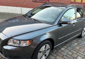 Volvo V50 63.335 km 11.900 &euro; Hamburg 21109