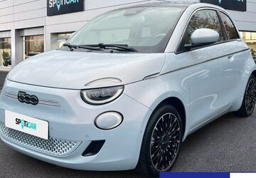 Fiat 500e 17.629 km 24.390 &euro; Hamburg 20537