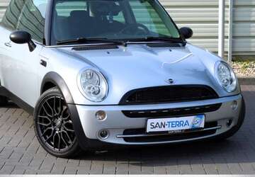 Mini One 236.167 km 1.750 &euro; Moorrege 25436