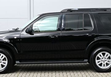 Ford Explorer 69.900 km 18.990 &euro; Oststeinbek 22113