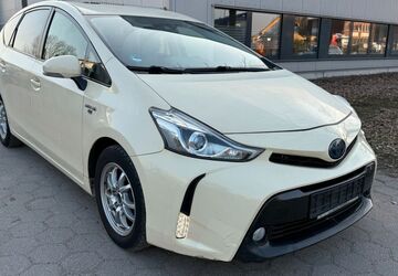 Toyota Prius+ 494.909 km 10.590 &euro; Hamburg 20539