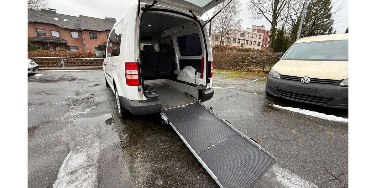 VW Caddy Maxi 391.726 km 5.900 &euro; Glinde 21509