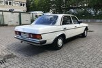 Mercedes-Benz 230 W123 Sanders Automat ABS AirBag SSD Velours 146.358 km 13.999 &euro; Hamburg 22339