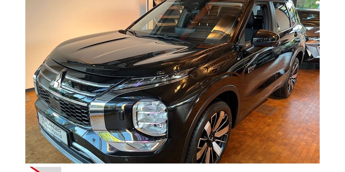 Mitsubishi Outlander 2.907 km 50.900 &euro; Hamburg-Neugraben 21149