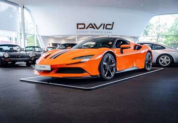 Ferrari SF90 Stradale 8.091 km 359.990 &euro; Hamburg 22047