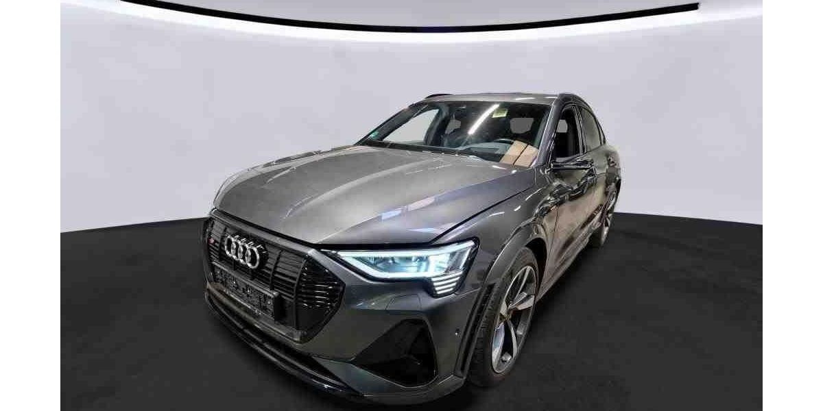 Audi e-tron 57.785 km 39.990 &euro; Hamburg 22047