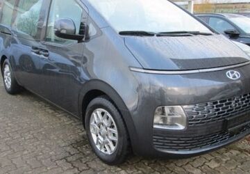 Hyundai STARIA 28.000 km 39.900 &euro; Hamburg 22525