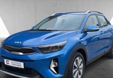 Kia Stonic 25.146 km 17.555 &euro; Ahrensburg 22926