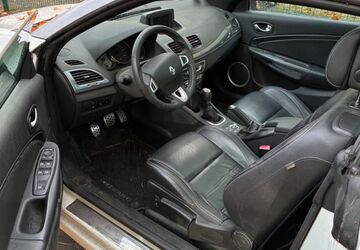 Renault Megane 269.813 km 4.100 &euro; Winsen Luhe 21423