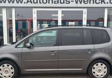 VW Touran 222.000 km 4.970 &euro; Winsen Luhe 21423