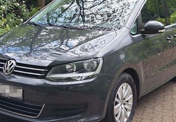 VW Sharan 183.441 km 11.390 &euro; Hamburg 22587