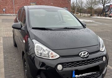Hyundai i10 31.500 km 9.450 &euro; Henstedt-Ulzburg 24558