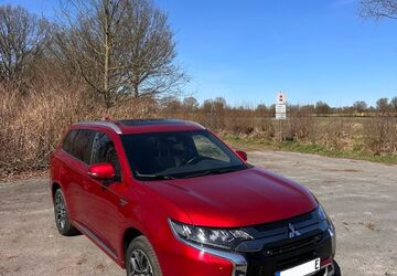 Mitsubishi Outlander 101.000 km 20.999 &euro; Brunsbek 22946