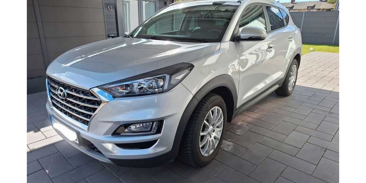 Hyundai TUCSON 75.500 km 19.990 &euro; Quickborn 25451