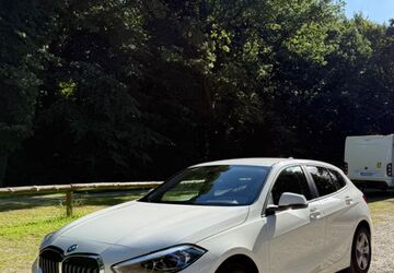 BMW 118 28.760 km 19.850 &euro; Hamburg 21075