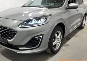 Ford Kuga 72.000 km 21.900 &euro; Norderstedt 22848