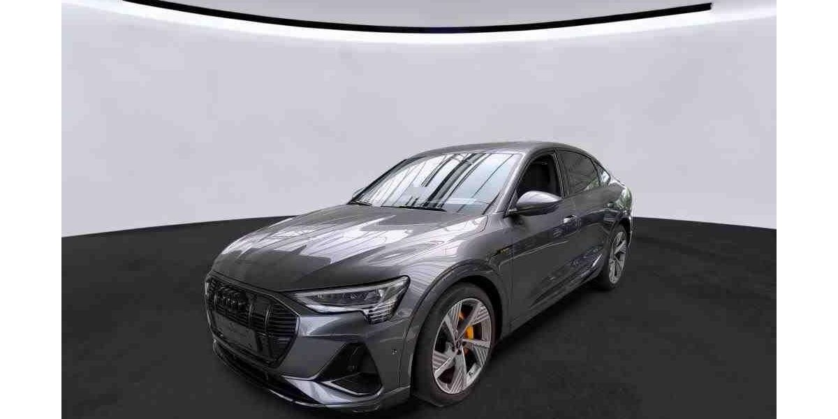 Audi e-tron 38.114 km 40.950 &euro; Hamburg 22047