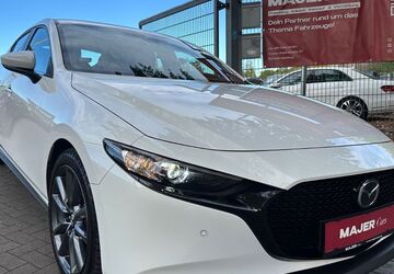 Mazda 3 7.700 km 22.990 &euro; Hamburg 22043