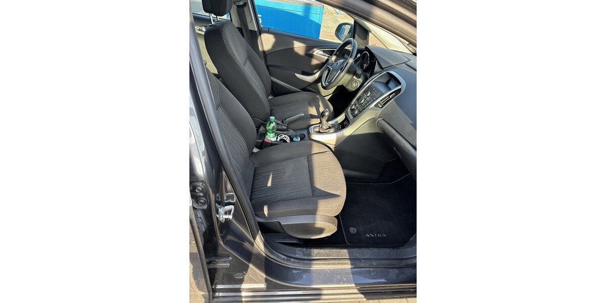 Opel Astra J 204.500 km 3.700 &euro; Winsen (Luhe) 21423