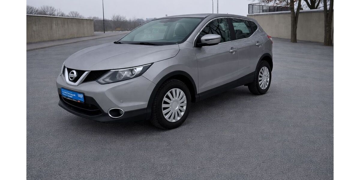 Nissan Qashqai 27.393 km 14.000 &euro; Hamburg 20539