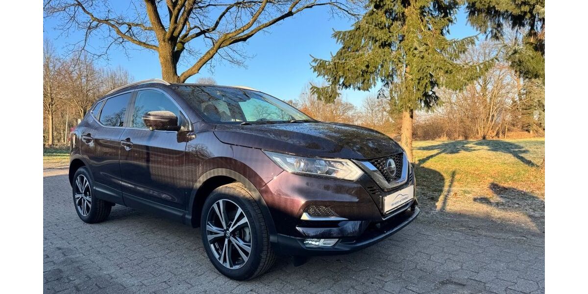 Nissan Qashqai 26.000 km 14.650 &euro; Buxtehude 21614