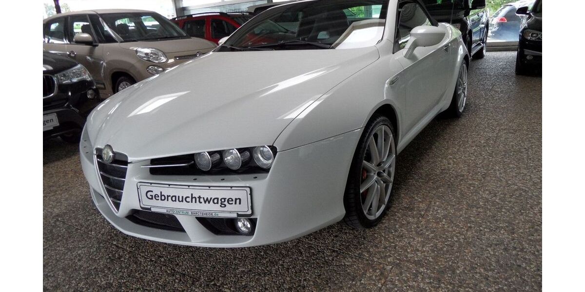 Alfa Romeo Spider 210.000 km 8.990 &euro; Bargteheide bei Hamburg 22941