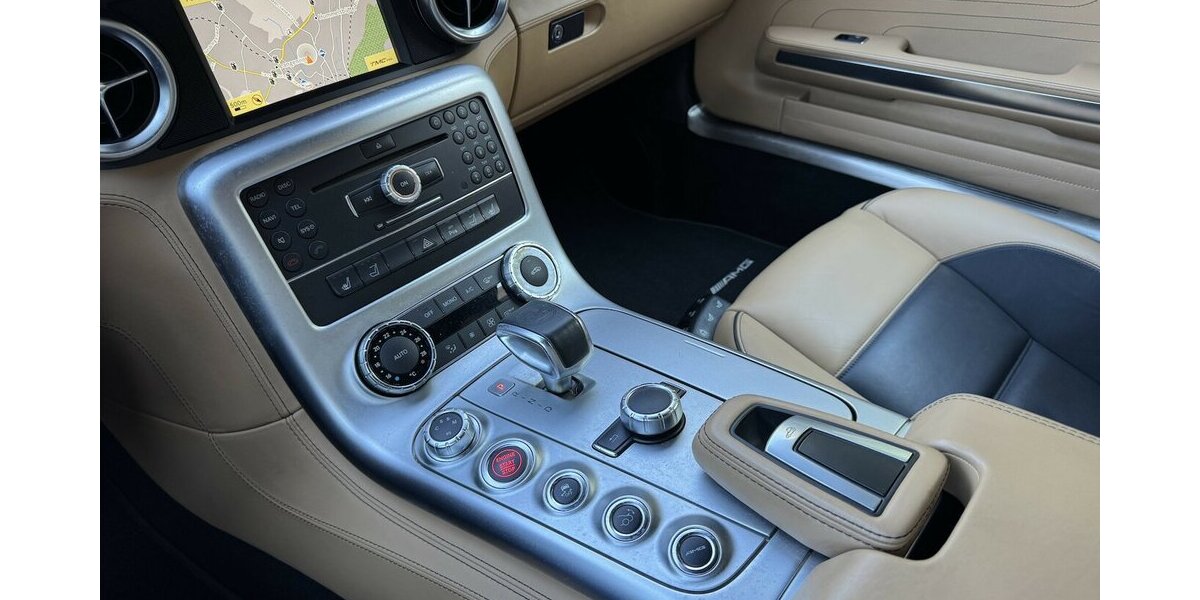 Mercedes-Benz SLS AMG dt Kfz 2. Hd Scheckheft 11 J. Vorbesitz 68.000 km 149.999 &euro; Hamburg 22339