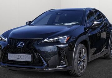 Lexus UX 7.500 km 37.990 &euro; Hamburg 22529