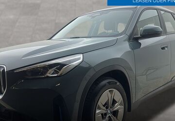 BMW iX1 37.947 km 35.964 &euro; Barsbüttel bei Hamburg 22885